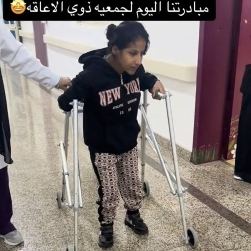 وسط حفاوة بالغة في الاستقبال والوداع.. فريق سفراء ذوي الهمم يزور جمعية أطفال ذوي الإعاقة في عسير