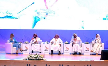 توليد فرص استثمارية نوعية تساهم في زيادة الاستثمار في القطاع الصناعي تتجاوز 2 تريليون ريال بحلول عام 2035 توليد فرص استثمارية نوعية تساهم في زيادة الاستثمار في القطاع الصناعي تتجاوز 2 تريليون ريال بحلول عام 2035
