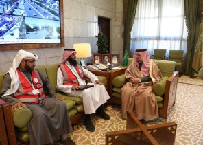 سمو أمير منطقة الرياض يستقبل رئيس مجلس إدارة جمعية إنجاد للبحث والإنقاذ