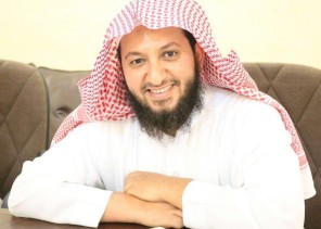 الدكتور القُحَل يؤسس أول جمعية لفروسية قفز الحواجز بالمملكة الدكتور القُحَل يؤسس أول جمعية لفروسية قفز الحواجز بالمملكة