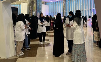 أكثر من 4200 زائر لـ 18 ركن ضمن فعاليات التوعية باليوم العالمي للطفل الخديج أكثر من 4200 زائر لـ 18 ركن ضمن فعاليات التوعية باليوم العالمي للطفل الخديج