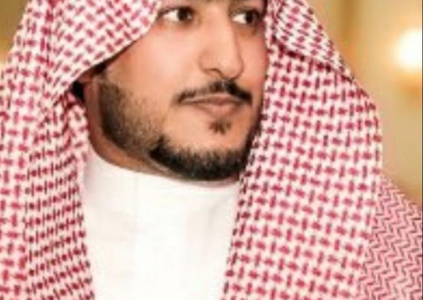 فيصل الحمادي يحصل على درجة الماجستير بمكافحة العدوى