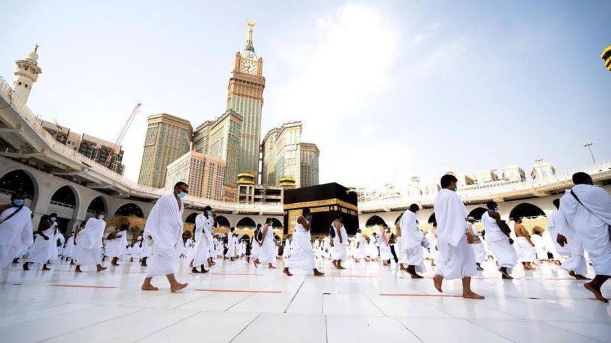 “الحج والعمرة”: تسجيل أكثر من 500 ألف طلب لأداء الحج
