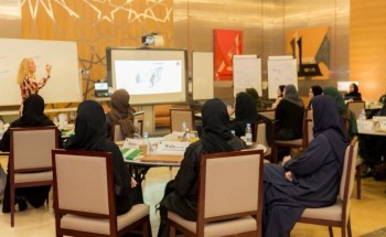 وزارة العمل والتنمية الاجتماعية تخرج 120 متدربة من الملتحقات بمبادرة التدريب والتوجيه القيادي للكوادر النسائية عبر شراكة مع معهد إنسياد العالمي وزارة العمل والتنمية الاجتماعية تخرج 120 متدربة من الملتحقات بمبادرة التدريب والتوجيه القيادي للكوادر النسائية عبر شراكة مع معهد إنسياد العالمي