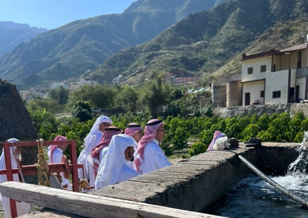 اختتام برنامج التدريب لموظفي وزارة البيئة والمزارعين للتنمية الريفية بمحافظة رجال المع اختتام برنامج التدريب لموظفي وزارة البيئة والمزارعين للتنمية الريفية بمحافظة رجال المع