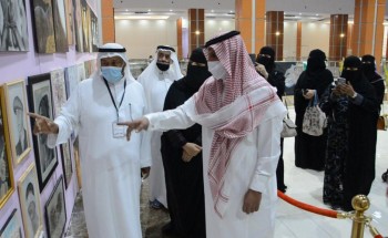 بالصور…حضور لافت لجناح الثقافة والفنون بفعالية رؤية وطن بتبوك