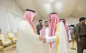 محافظ حفر الباطن يستقبل المهنئين بعيد الفطر المبارك في صالة الضيافة في المحافظه محافظ حفر الباطن يستقبل المهنئين بعيد الفطر المبارك في صالة الضيافة في المحافظه