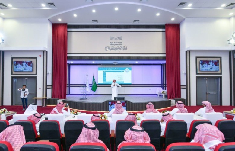 إدارة الإعلام والاتصال بتعليم الخرج تنظم اللقاء الأول للمنسقين الإعلاميين في مدارس المحافظة