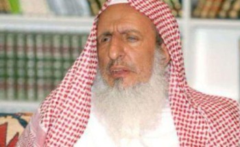 سماحة المفتي يوضح حكم الأخذ من الشعر والأظافر للمضحي سماحة المفتي يوضح حكم الأخذ من الشعر والأظافر للمضحي