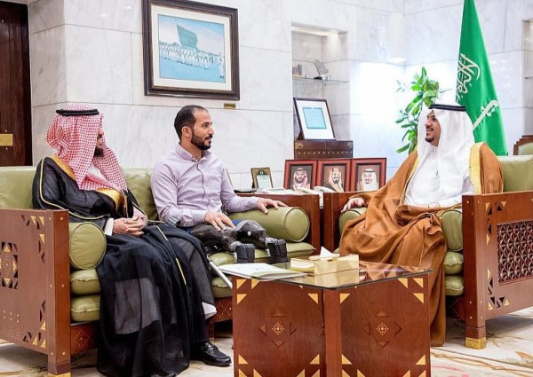 سمو نائب أمير الرياض يستقبل رئيس مجلس إدارة جمعية رعاية مبتوري الأطراف سمو نائب أمير الرياض يستقبل رئيس مجلس إدارة جمعية رعاية مبتوري الأطراف