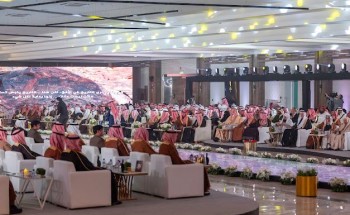 أمير منطقة حائل يرعى حفل جائزة “بصمة” في نسختها السابعة أمير منطقة حائل يرعى حفل جائزة “بصمة” في نسختها السابعة