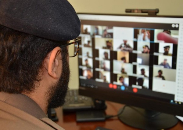 مدني تبوك يقيم محاضرة تدريبية بعنوان “اساسيات التصوير وتوثيق الحوادث” مدني تبوك يقيم محاضرة تدريبية بعنوان “اساسيات التصوير وتوثيق الحوادث”