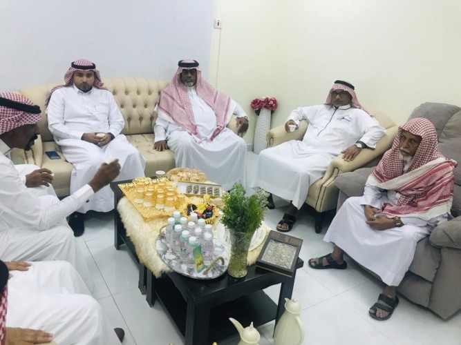 مركز الرعاية الصحية بمعجر يفعل مبادرة “صحكتم عيدنا”
