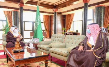 أمير تبوك يستقبل مدير فرع البنك المركزي السعودي بالمنطقة أمير تبوك يستقبل مدير فرع البنك المركزي السعودي بالمنطقة