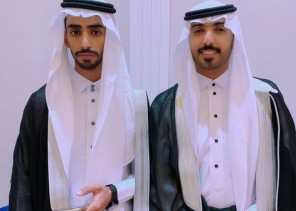 في ليلة من ليالي الأنس .. الأهل والأصدقاء يحتفلون بـ”زواج عيسى” و “سلطان الشويلعي” بقاعة القصر في المدينة في ليلة من ليالي الأنس .. الأهل والأصدقاء يحتفلون بـ”زواج عيسى” و “سلطان الشويلعي” بقاعة القصر في المدينة