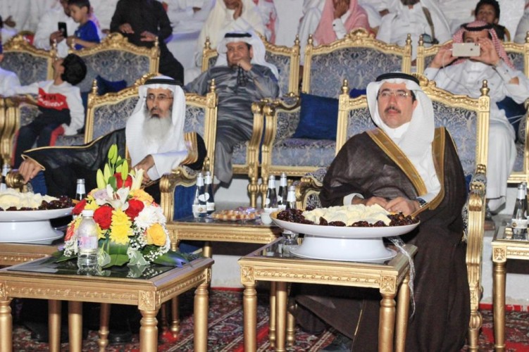بيشة : بحضور أكثر من 1500 مشجع انطلاق بطولة “شهداء الحد الجنوبي٢” ببلدية الحازمي