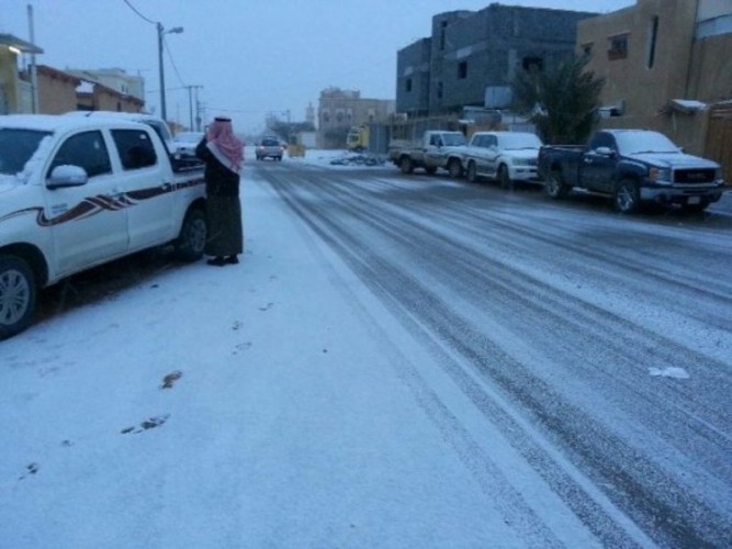 مهتم بالطقس: يكشف عن أول موجة برد تضرب 7 مناطق في المملكة .. وينصح بتجهيز الملابس الثقيلة