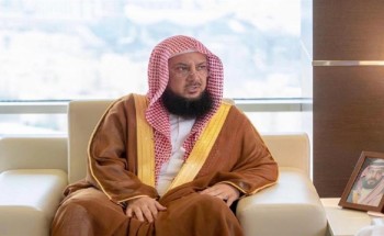 بالفيديو: حكم من لم يدرك من صلاة الجمعة إلا التشهد؟ .. السليمان يجيب! بالفيديو: حكم من لم يدرك من صلاة الجمعة إلا التشهد؟ .. السليمان يجيب!