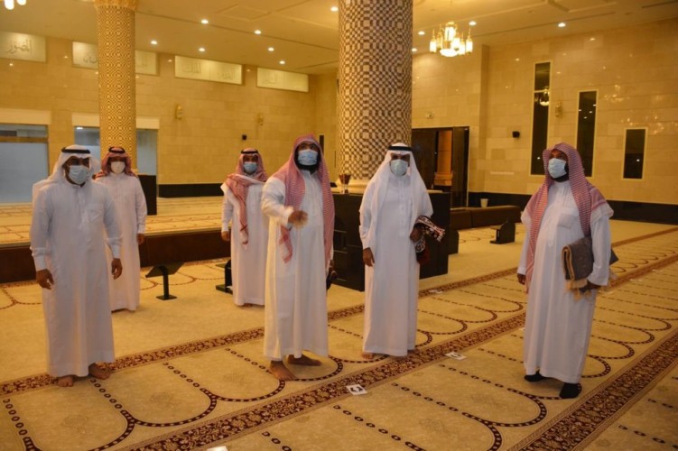 ضمن مشروع سمو ولي العهد لتطوير وتأهيل المساجد .. افتتاح جامع عقلة الصقور التاريخي