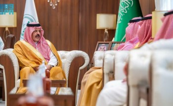 أمير حائل يطّلع على منجزات «محمية الإمام تركي» ويشيد بدورها في حماية البيئة والسياحة البيئية أمير حائل يطّلع على منجزات «محمية الإمام تركي» ويشيد بدورها في حماية البيئة والسياحة البيئية