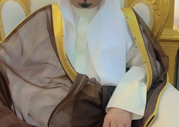 هداج الخيارات”مبارك الخياري” يٌقيم مأدبة عشاء للشيوخ ورجال الأعمال من دول الخليج بديوانه بالكويت على خلفية حضورهم لحفل زواج أبنائه هداج الخيارات”مبارك الخياري” يٌقيم مأدبة عشاء للشيوخ ورجال الأعمال من دول الخليج بديوانه بالكويت على خلفية حضورهم لحفل زواج أبنائه