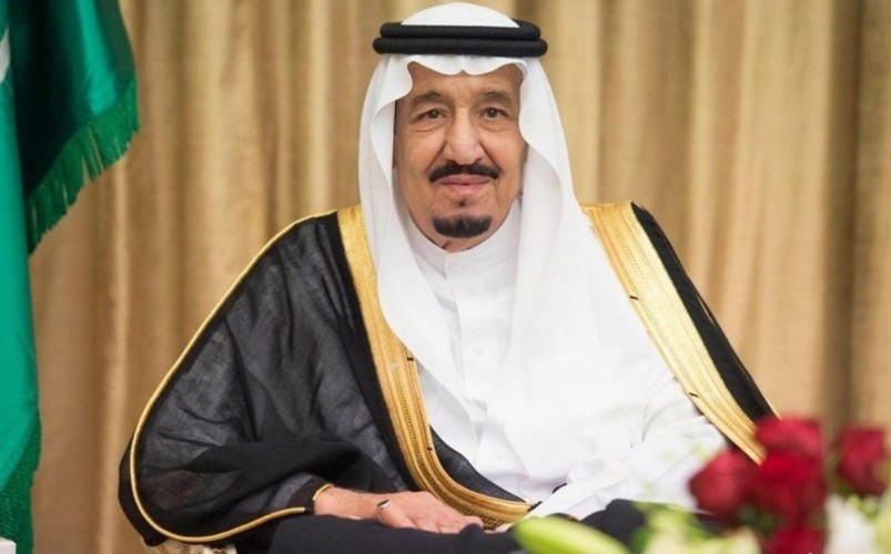 خادم الحرمين يوجه رسالة للعسكريين بمناسبة الحج