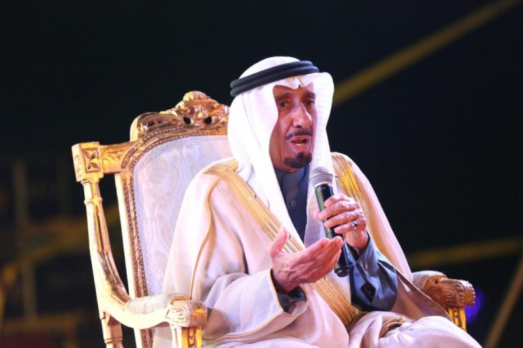 “الشرهان” يسرد قصص القهوة على مسرح مهرجان البن
