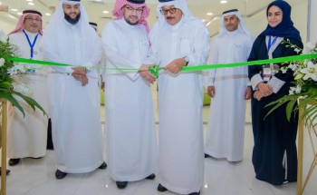 اسرة الملتقى الطبي تحتفي بانجازها