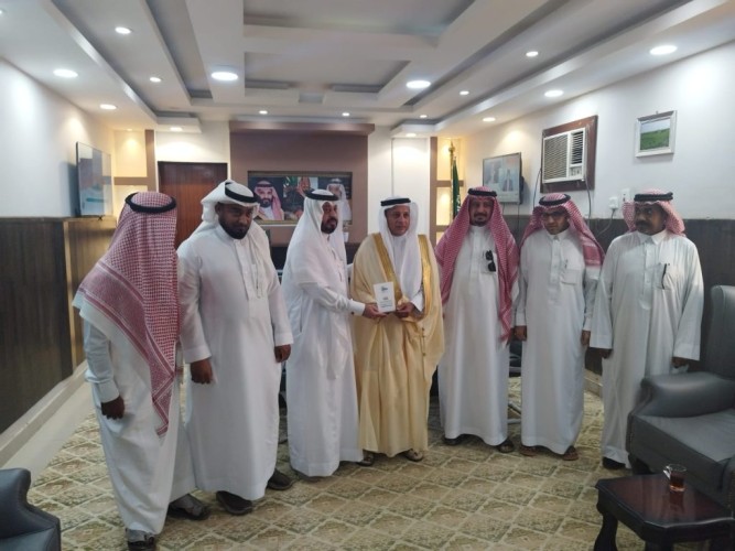رئيس مركز الشقيري يستقبل جمعية صون الاسكانية ويرعى تسليم إحدى الوحدات السكنية