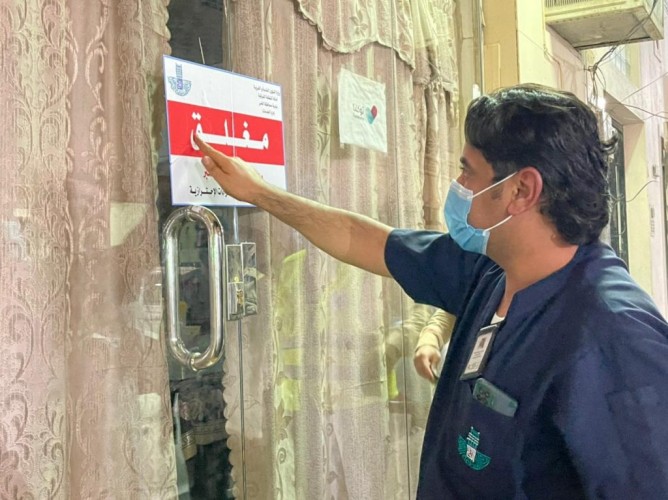 بلدية الخبر تغلق 21 منشأة مخالفة للتدابير الصحية بمشاركة مع الشرطة والصحة والموارد البشرية