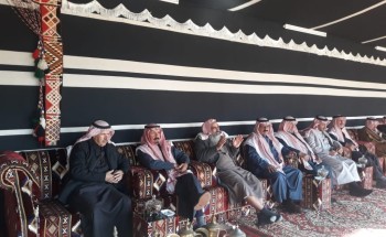 مبادرة جميلة يطلقهاأبراهيم العطوي  وتصبح مركز وملتقى للأدباء والشعراء والمتقاعدين .