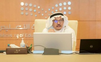وزير التعليم: سنعمل لتحقيق تطلعات القيادة.. وقريباً ستُطلق منصة قادة المستقبل لإعداد جيل من المعلمين والمعلمات وزير التعليم: سنعمل لتحقيق تطلعات القيادة.. وقريباً ستُطلق منصة قادة المستقبل لإعداد جيل من المعلمين والمعلمات