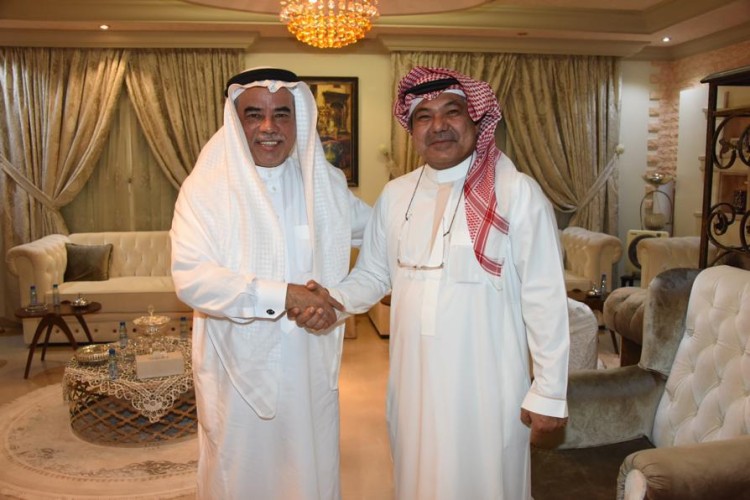 الملاغلاني يستقبل السفير عبدالرحمن خياط