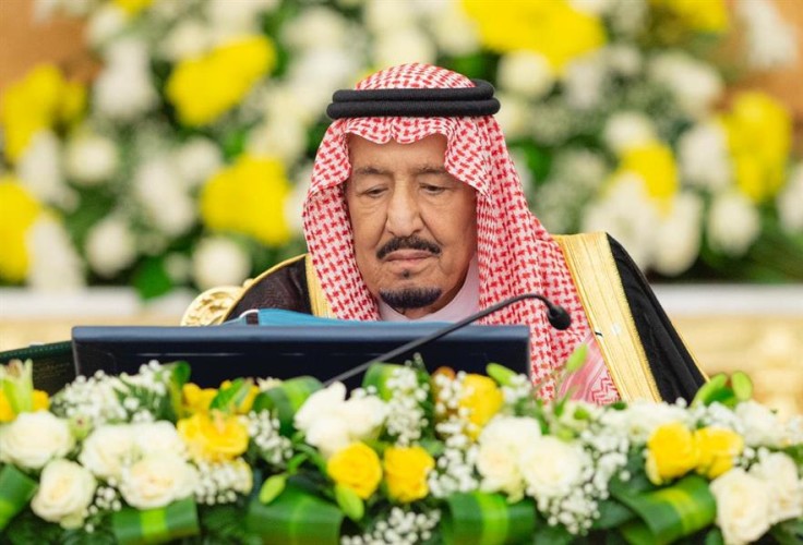 خادم الحرمين يترأس جلسة مجلس الوزراء بجدة.. وصدور عدد من القرارات