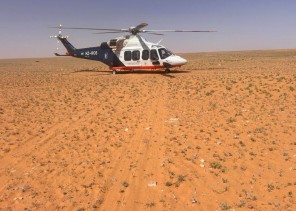 الإسعاف الجوي بالجوف ينقل مصاب تعرض لحادث دهس في منطقة صحرواية خلال 10دقائق الإسعاف الجوي بالجوف ينقل مصاب تعرض لحادث دهس في منطقة صحرواية خلال 10دقائق