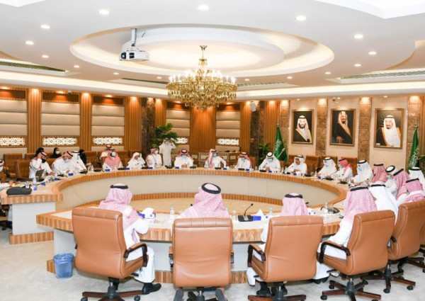 أمانة الشرقية وهيئة الرقابة ومكافحة الفساد تعقدان ورشة عمل بعنوان ” تحديد المخاطر للإجراءات البلدية” أمانة الشرقية وهيئة الرقابة ومكافحة الفساد تعقدان ورشة عمل بعنوان ” تحديد المخاطر للإجراءات البلدية”