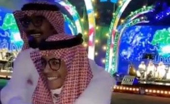 بالفيديو: رابج صقر يسدل الستار عن السؤال الذي يلاحقه ويكشف عن “الصقر الذي ربحه” بالفيديو: رابج صقر يسدل الستار عن السؤال الذي يلاحقه ويكشف عن “الصقر الذي ربحه”