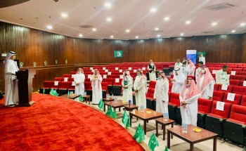 مبادرة فينا خير الوطنية تنفذ لوحة فنية بعنوان “وطن المجد” مبادرة فينا خير الوطنية تنفذ لوحة فنية بعنوان “وطن المجد”