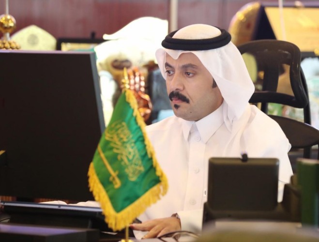ترقية “آل مصمع” رئيس بلدية محافظة رجال ألمع للمرتبة الثانية عشر