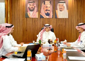 «لدعم المناشط والبرامج التعليمية».. مدير عام تعليم الطائف يرأس الاجتماع الخامس للجنة الصندوق التعليمي