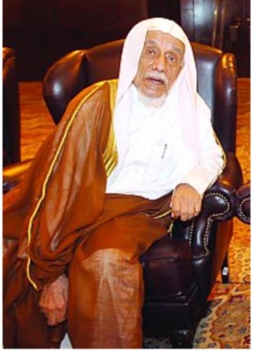 وزير الشؤون الإسلامية ينعى أبن عمه الشيخ عبدالملك آل الشيخ الذي وافته المنيه اليوم