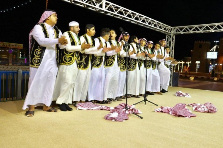 انطلاق مهرجان الفلكلور الوطني الأول بحائل