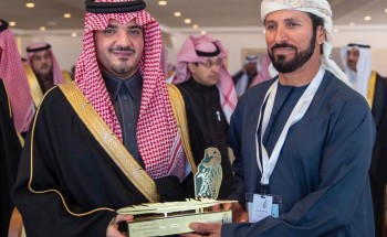 وزير الداخلية الأمير عبدالعزيز بن سعود يرعى الحفل الختامي لمهرجان الصقور