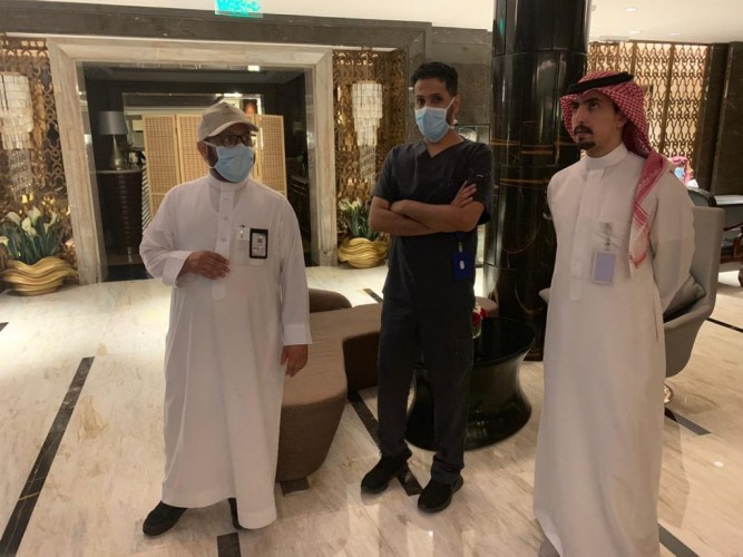 د. التويجري يقف على جاهزية المحاجر الصحية في الفنادق بالرياض