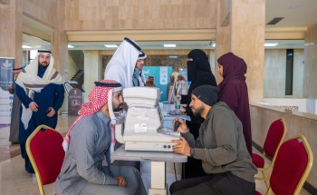 أمانة الشرقية ومستشفى العيون التخصصي يفعلان اليوم العالمي للماء الأبيض (السـاد) أمانة الشرقية ومستشفى العيون التخصصي يفعلان اليوم العالمي للماء الأبيض (السـاد)