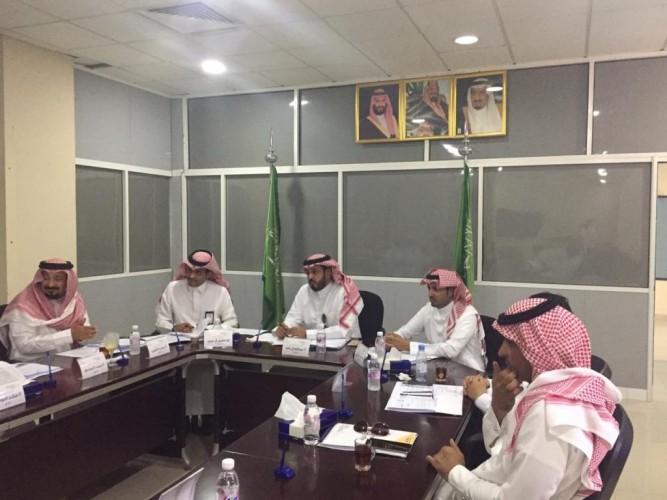 بلدي بقيق إنارة الكوبري الشمالي قريباً