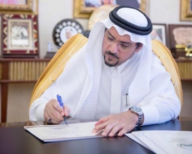 “أمير القصيم” يوجّه بمنع “مواكب الزواج” ومعاقبة المخالفين