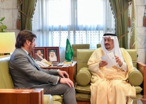 سمو أمير الرياض يستقبل سفير الأرجنتين لدى المملكة سمو أمير الرياض يستقبل سفير الأرجنتين لدى المملكة