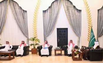 الأمير سعود بن نهار يناقش توفير شبكة المياه في المحافظة الأمير سعود بن نهار يناقش توفير شبكة المياه في المحافظة