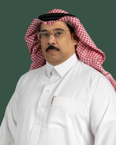 أمين الجوف يوجه بتكثيف الرقابة لمتابعة التزام الأسواق والمنشآت باقتصار الدخول على المحصنين